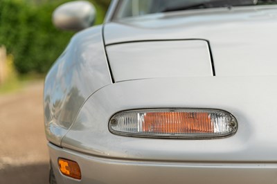 Lot 19 - 1992 Mazda MX5 Eunos Roadster