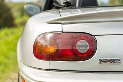 Lot 19 - 1992 Mazda MX5 Eunos Roadster