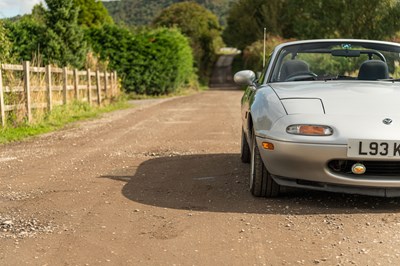 Lot 19 - 1992 Mazda MX5 Eunos Roadster