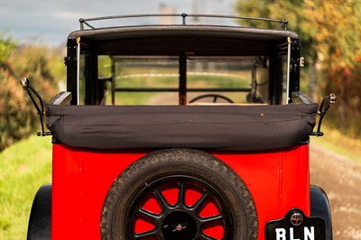 Lot 76 - 1935 Austin 12/4 Heavy Landaulette Taxicab