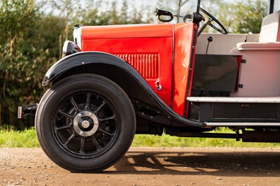 Lot 76 - 1935 Austin 12/4 Heavy Landaulette Taxicab