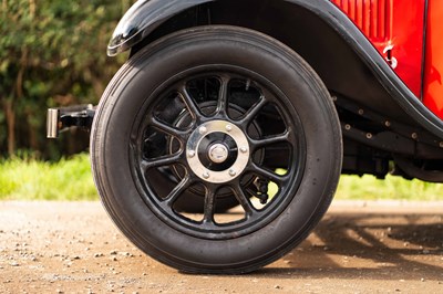 Lot 76 - 1935 Austin 12/4 Heavy Landaulette Taxicab