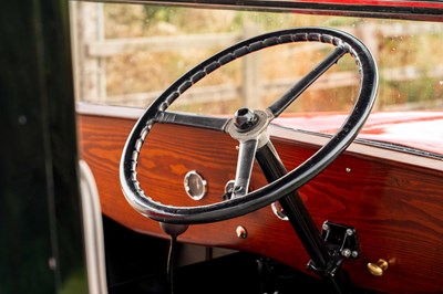 Lot 76 - 1935 Austin 12/4 Heavy Landaulette Taxicab