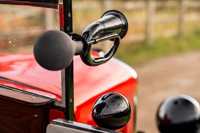 Lot 76 - 1935 Austin 12/4 Heavy Landaulette Taxicab