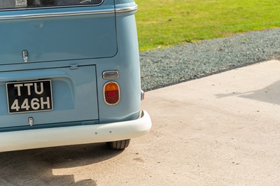 Lot 67 - 1970 Volkswagen T2 Kombi Bus