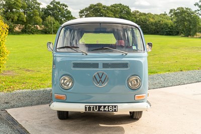 Lot 67 - 1970 Volkswagen T2 Kombi Bus