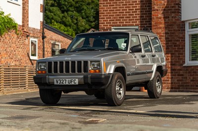 Lot 80 - 2000 Jeep Cherokee