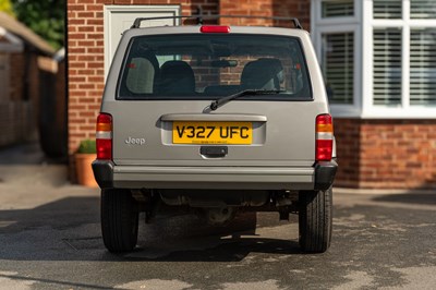 Lot 80 - 2000 Jeep Cherokee