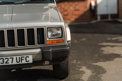 Lot 80 - 2000 Jeep Cherokee