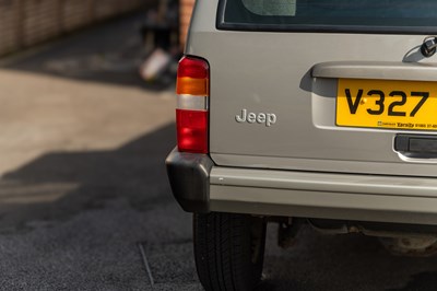 Lot 80 - 2000 Jeep Cherokee