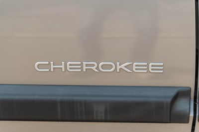 Lot 80 - 2000 Jeep Cherokee