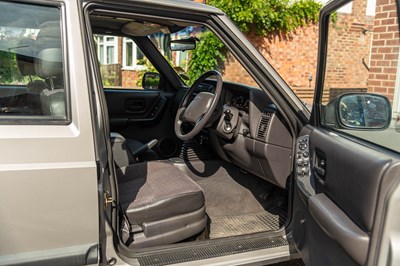 Lot 80 - 2000 Jeep Cherokee