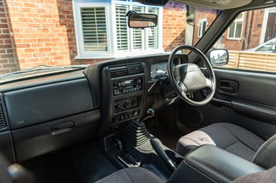 Lot 80 - 2000 Jeep Cherokee