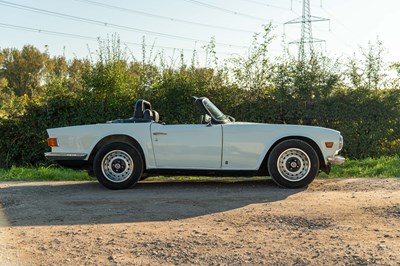 Lot 32 - 1972 Triumph TR6