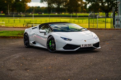 Lot 68 - 2016 Lamborghini Huracan LP-610-4 Spyder