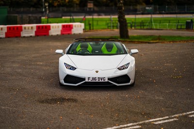 Lot 68 - 2016 Lamborghini Huracan LP-610-4 Spyder