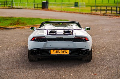 Lot 68 - 2016 Lamborghini Huracan LP-610-4 Spyder