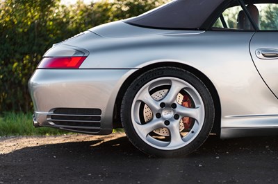 Lot 27 - 2004 Porsche 911 Carrera 4S Cabriolet