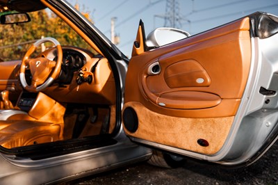 Lot 27 - 2004 Porsche 911 Carrera 4S Cabriolet