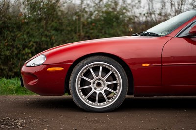 Lot 16 - 1998 Jaguar XK8