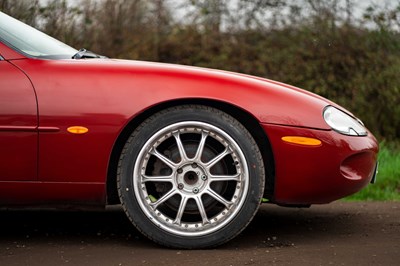 Lot 16 - 1998 Jaguar XK8