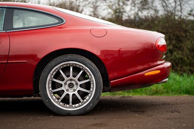 Lot 16 - 1998 Jaguar XK8