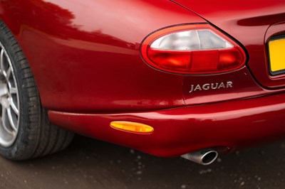 Lot 16 - 1998 Jaguar XK8