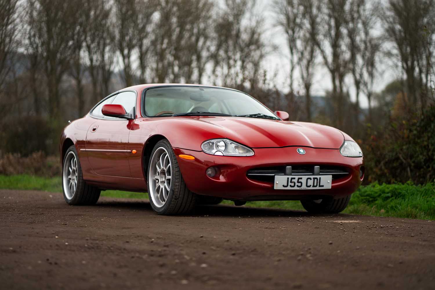 Lot 16 - 1998 Jaguar XK8