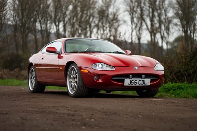 Lot 1998 Jaguar XK8