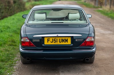 Lot 20 - 2001 Jaguar XJ8 Executive