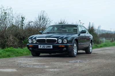 Lot 20 - 2001 Jaguar XJ8 Executive