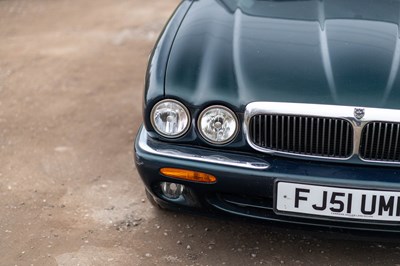 Lot 20 - 2001 Jaguar XJ8 Executive