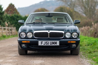 Lot 20 - 2001 Jaguar XJ8 Executive