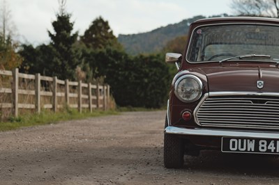 Lot 1 - 1977 Leyland Mini 850