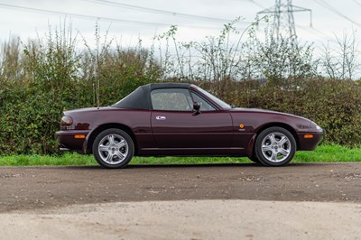 Lot 28 - 1996 Mazda MX5 Merlot Special Edition