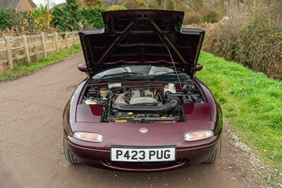 Lot 28 - 1996 Mazda MX5 Merlot Special Edition