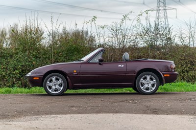 Lot 28 - 1996 Mazda MX5 Merlot Special Edition