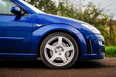 Lot 17 - 2002 Ford Focus RS