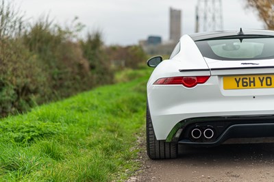 Lot 39 - 2014 Jaguar F-Type R