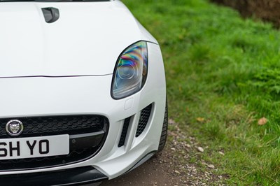 Lot 39 - 2014 Jaguar F-Type R