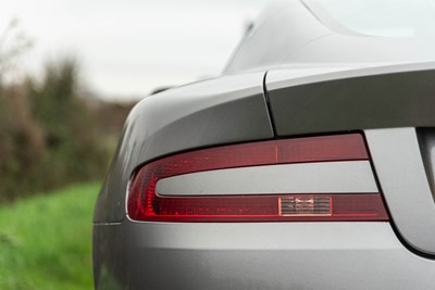 Lot 45 - 2005 Aston Martin DB9