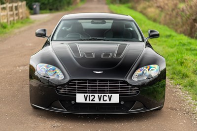 Lot 76 - 2010 Aston Martin V12 Vantage