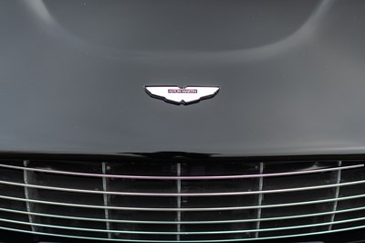 Lot 76 - 2010 Aston Martin V12 Vantage