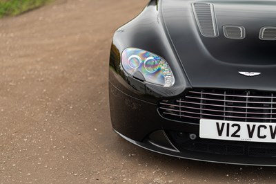 Lot 76 - 2010 Aston Martin V12 Vantage