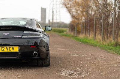 Lot 76 - 2010 Aston Martin V12 Vantage