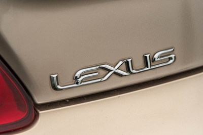 Lot 53 - 2002 Lexus SC430 Convertible