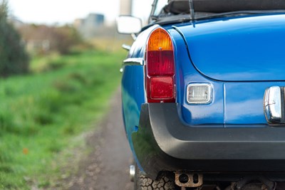 Lot 60 - 1976 MGB Roadster