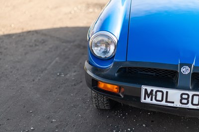 Lot 60 - 1976 MGB Roadster