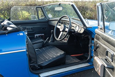 Lot 60 - 1976 MGB Roadster