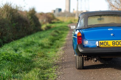 Lot 60 - 1976 MGB Roadster